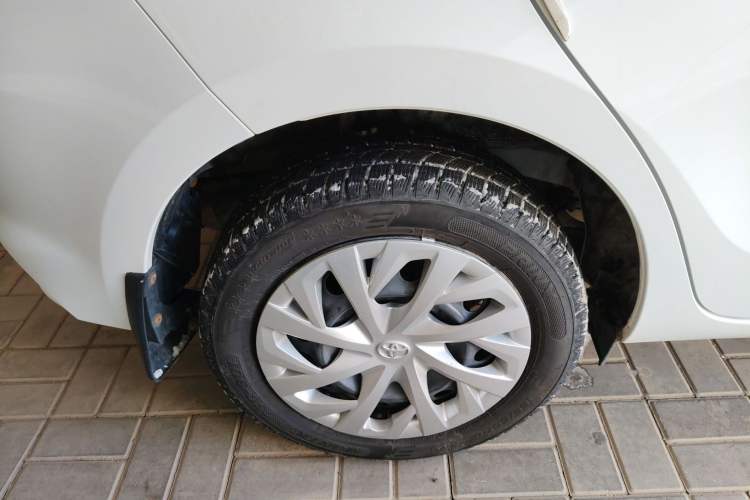 Used Toyota Vios FS 2022 1.5L 20th Anniversary Edition Right Rear Wheel Hub