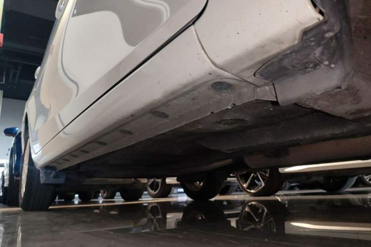 Used Toyota Vios FS 2022 1.5L CVT FENGCHI CARE Edition Right Side Sill