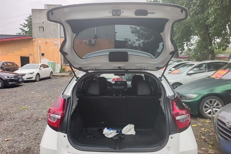 Used Toyota Vios FS 2022 1.5L 20th Anniversary Edition Trunk