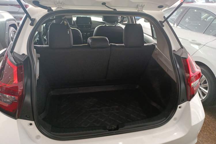 Used Toyota Vios FS 2022 1.5L 20th Anniversary Edition Trunk