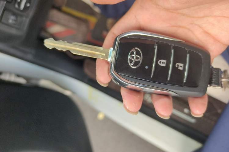 Used Toyota Vios FS 2022 1.5L CVT FENGCHI CARE Edition Vehicle Key