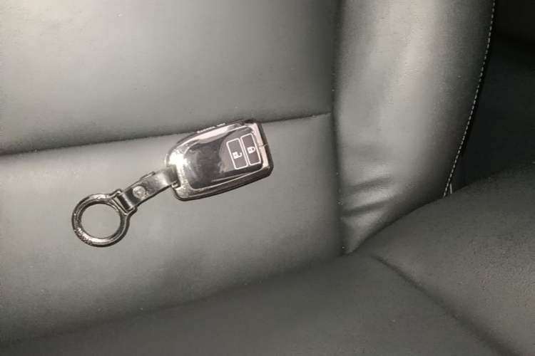 Used Toyota Vios FS 2022 1.5L 20th Anniversary Edition Vehicle Key