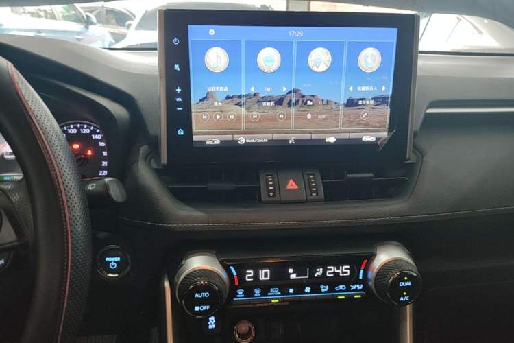 Used Toyota Wildlander 2020 Dual-Engine 2.5L E-CVT Two-Wheel Drive Luxury Edition Audio And AC Panel