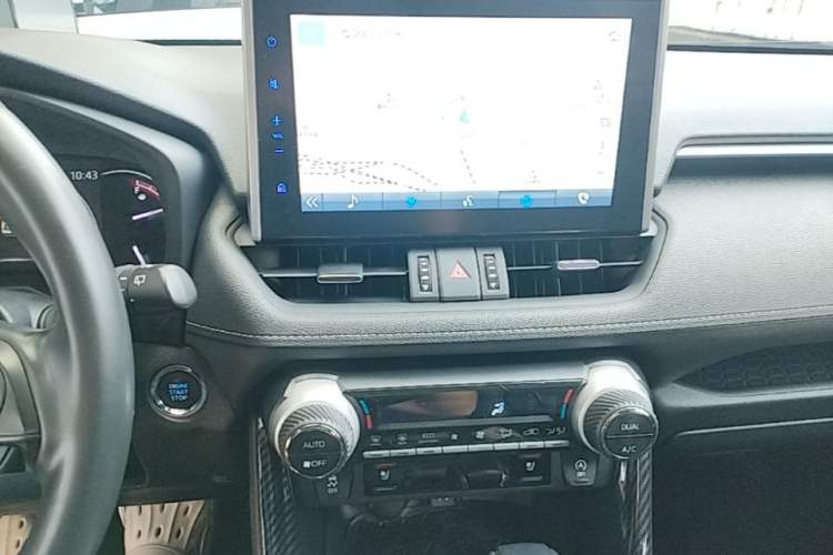 Used Toyota Wildlander 2020 2.0L CVT Four-Wheel Drive Premium Edition Audio And AC Panel
