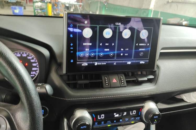 Used Toyota Wildlander 2020 2.0L CVT 4x4 Luxury Edition Audio And AC Panel