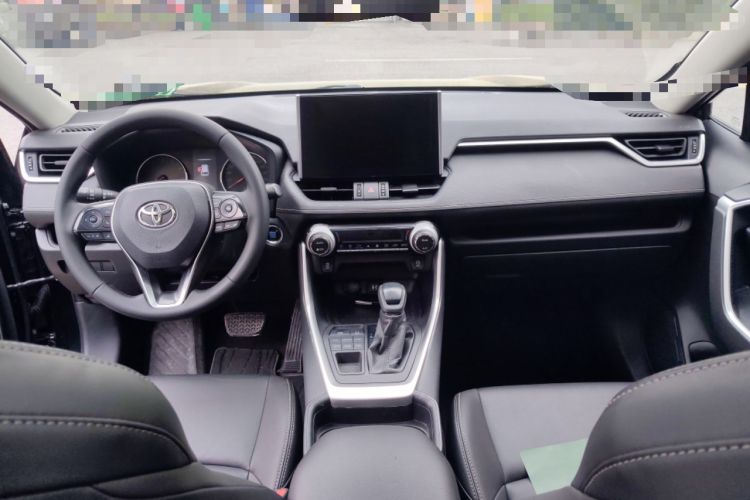 Used Toyota Wildlander 2020 2.0L CVT 4x4 Luxury Edition Center Console