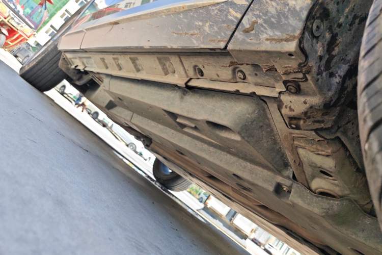 Used Toyota Wildlander 2020 2.0L CVT Two-Wheel Drive Luxury Edition Chassis Front Right