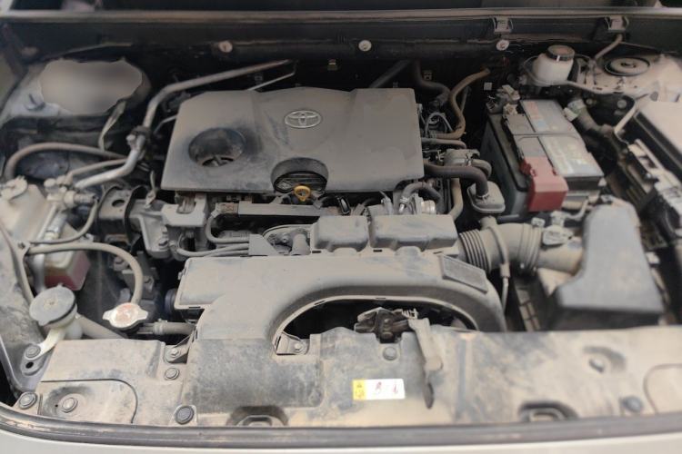 Used Toyota Wildlander 2020 2.0L CVT 4x4 Luxury Edition Engine Bay