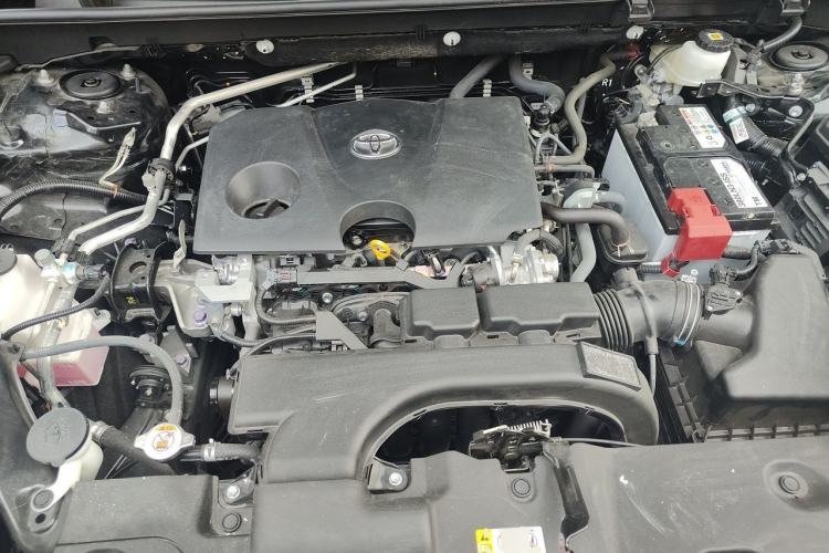 Used Toyota Wildlander 2020 2.0L CVT 4x4 Tech Edition Engine Bay