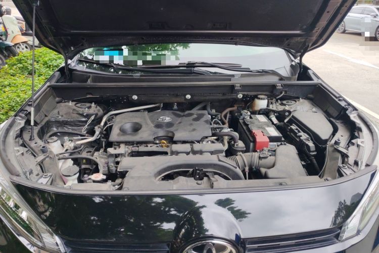 Used Toyota Wildlander 2020 2.0L CVT 4x4 Luxury Edition Engine Bay