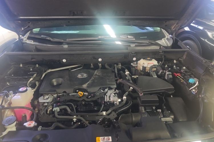 Used Toyota Wildlander 2020 Dual-Engine 2.5L E-CVT Two-Wheel Drive Luxury Edition Engine Bay