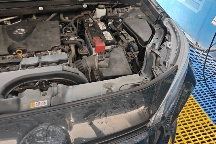 Used Toyota Wildlander 2020 2.0L CVT 4x4 Luxury Edition Engine Bay Left