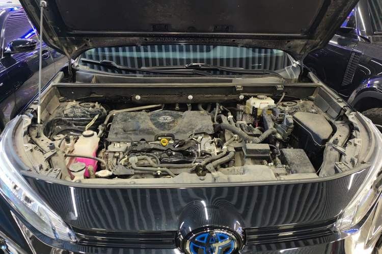 Used Toyota Wildlander 2020 Dual-Engine 2.5L E-CVT Two-Wheel Drive Luxury Edition Engine Bay