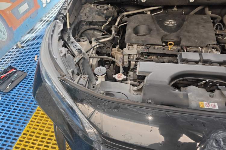 Used Toyota Wildlander 2020 2.0L CVT 4x4 Luxury Edition Engine Bay Right