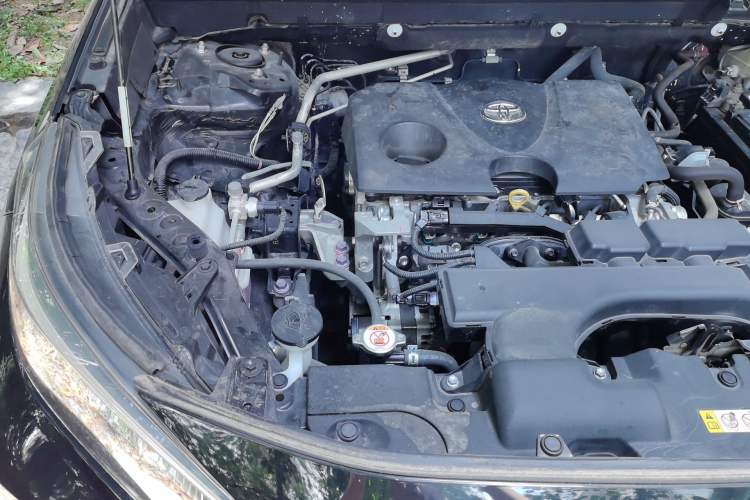 Used Toyota Wildlander 2020 2.0L CVT Two-Wheel Drive Luxury Edition Engine Bay Right