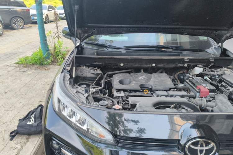 Used Toyota Wildlander 2020 2.0L CVT Two-Wheel Drive Luxury Edition Engine Bay Right