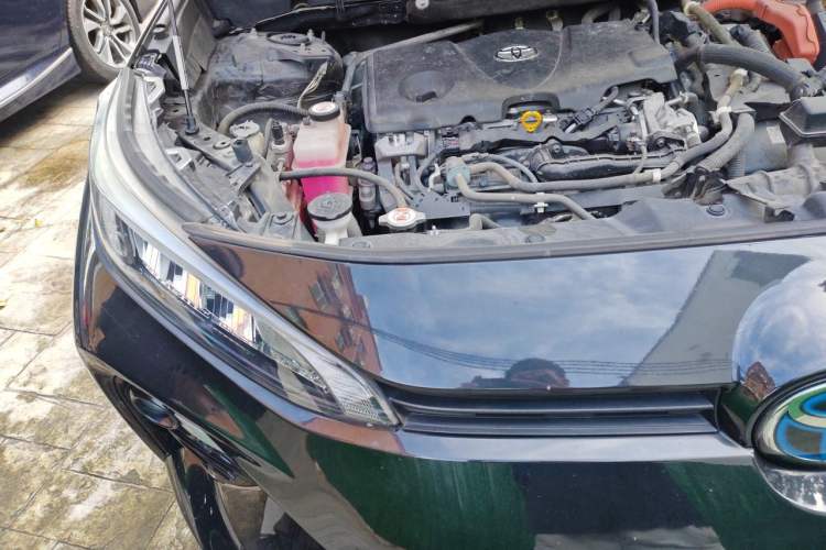 Used Toyota Wildlander 2020 Dual-Motor 2.5L E-CVT Four-Wheel Drive Luxury Edition Engine Bay Right