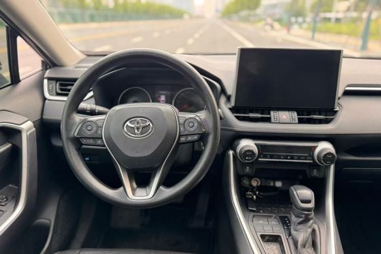 Used Toyota Wildlander 2020 2.0L CVT Two-Wheel Drive Luxury Edition Exterior 1