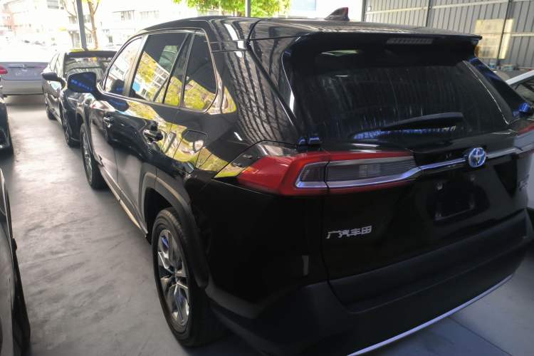 Used Toyota Wildlander 2020 Dual-Engine 2.5L E-CVT Two-Wheel Drive Luxury Edition Exterior 2