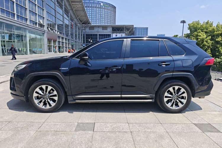Used Toyota Wildlander 2020 Dual-Motor 2.5L E-CVT Four-Wheel Drive Luxury Edition Exterior 2