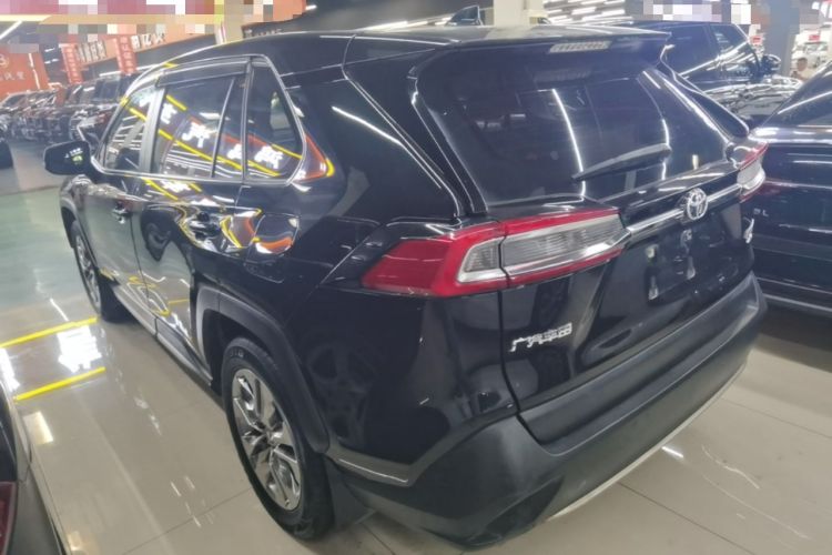 Used Toyota Wildlander 2020 2.0L CVT 4x4 Luxury Edition Exterior 2