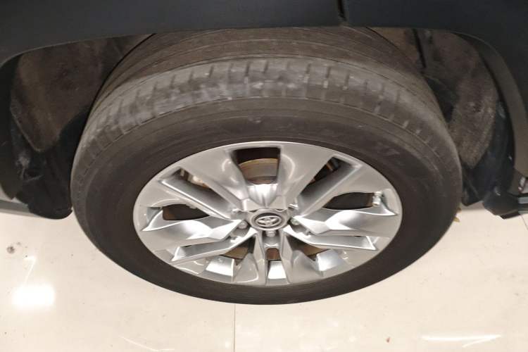 Used Toyota Wildlander 2020 2.0L CVT Two-Wheel Drive Luxury Edition Exterior 2