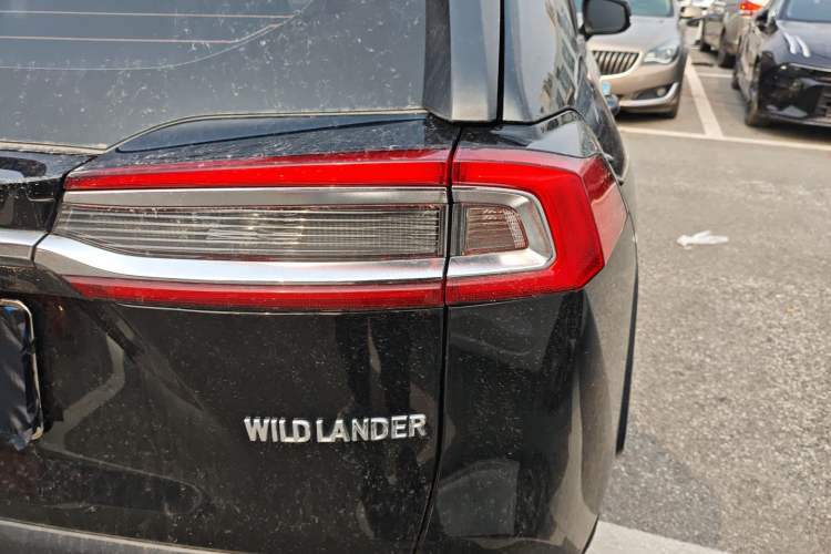 Used Toyota Wildlander 2020 2.0L CVT Two-Wheel Drive Leading Edition Exterior 3