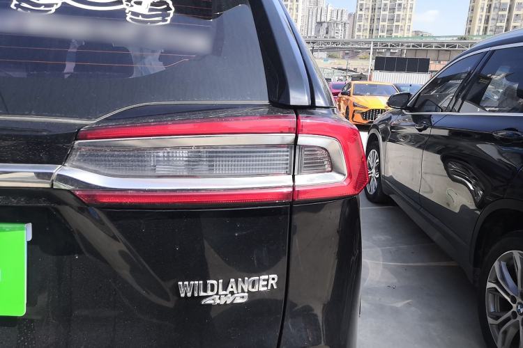 Used Toyota Wildlander 2020 2.0L CVT 4x4 Luxury Edition Exterior 3