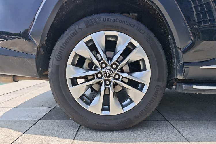 Used Toyota Wildlander 2020 Dual-Motor 2.5L E-CVT Four-Wheel Drive Luxury Edition Exterior 4