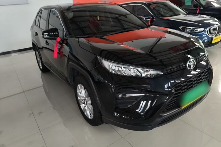 Used Toyota Wildlander 2020 2.0L CVT Two-Wheel Drive Leading Edition Front Right 45 Deg