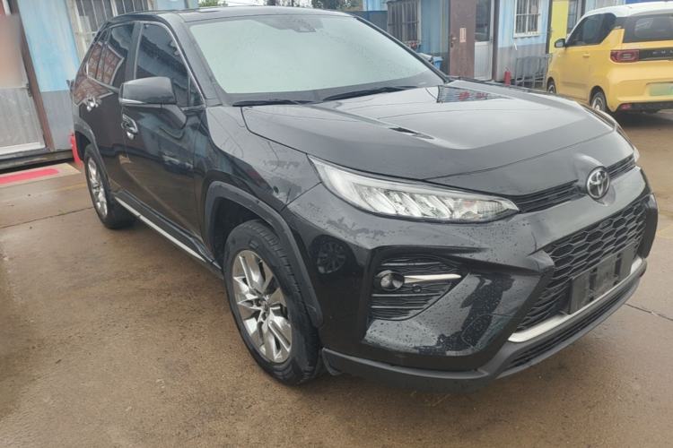 Used Toyota Wildlander 2020 2.0L CVT 4x4 Luxury Edition Front Right 45 Deg