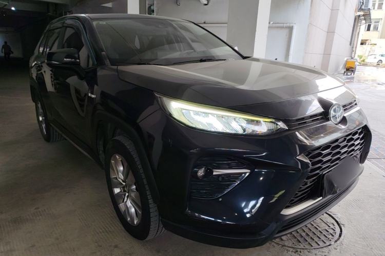 Used Toyota Wildlander 2020 Dual-Engine 2.5L E-CVT Two-Wheel Drive Luxury Edition Front Right 45 Deg