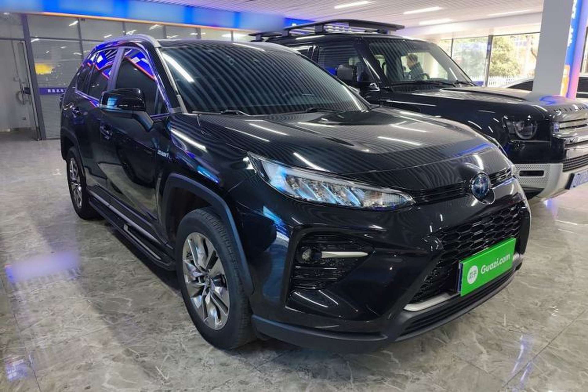 Used Toyota Wildlander 2020 Dual-Engine 2.5L E-CVT Two-Wheel Drive Luxury Edition Front Right 45 Deg
