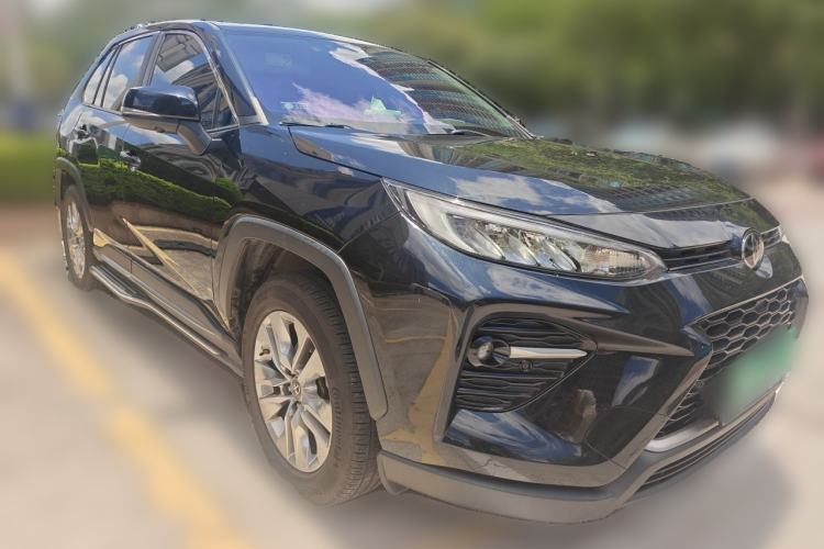 Used Toyota Wildlander 2020 2.0L CVT 4x4 Luxury Edition Front Right 45 Deg