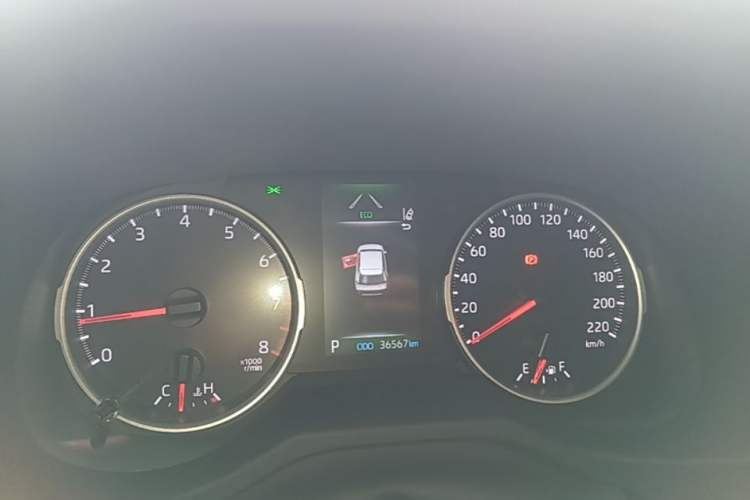 Used Toyota Wildlander 2020 2.0L CVT Two-Wheel Drive Luxury Edition Instrument Cluster