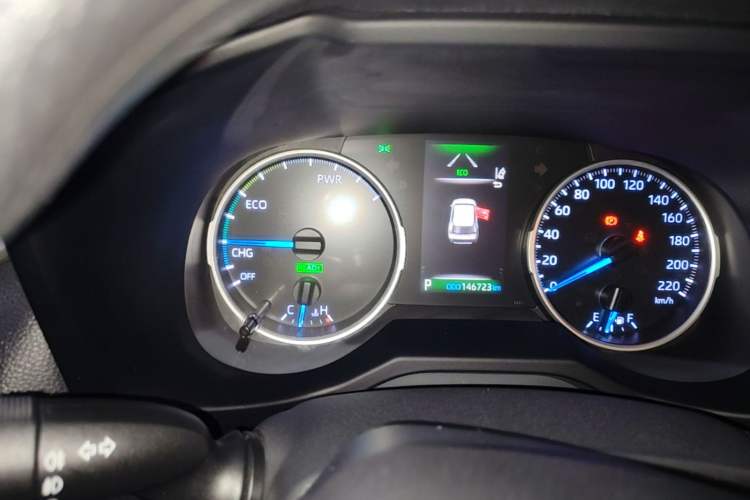 Used Toyota Wildlander 2020 Dual-Engine 2.5L E-CVT Two-Wheel Drive Luxury Edition Instrument Cluster