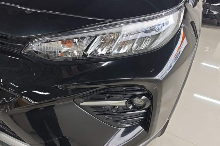 Used Toyota Wildlander 2020 2.0L CVT Two-Wheel Drive Luxury Edition Left Front Headlight