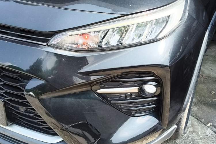 Used Toyota Wildlander 2020 2.0L CVT Two-Wheel Drive Luxury Edition Left Front Headlight