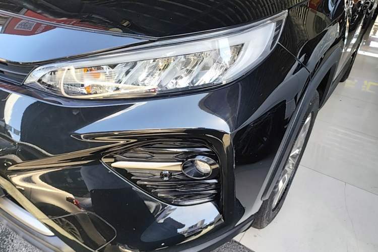 Used Toyota Wildlander 2020 2.0L CVT Two-Wheel Drive Luxury Edition Left Front Headlight
