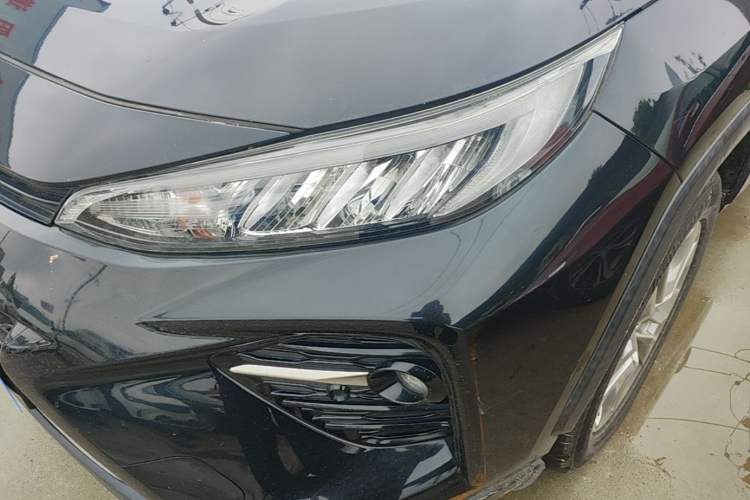 Used Toyota Wildlander 2020 2.0L CVT Two-Wheel Drive Luxury Edition Left Front Headlight