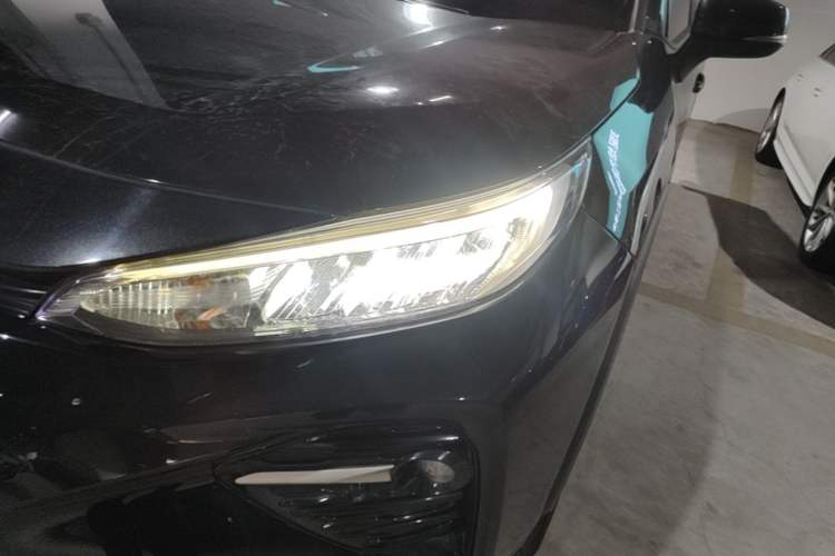 Used Toyota Wildlander 2020 2.0L CVT Two-Wheel Drive Luxury Edition Left Front Headlight