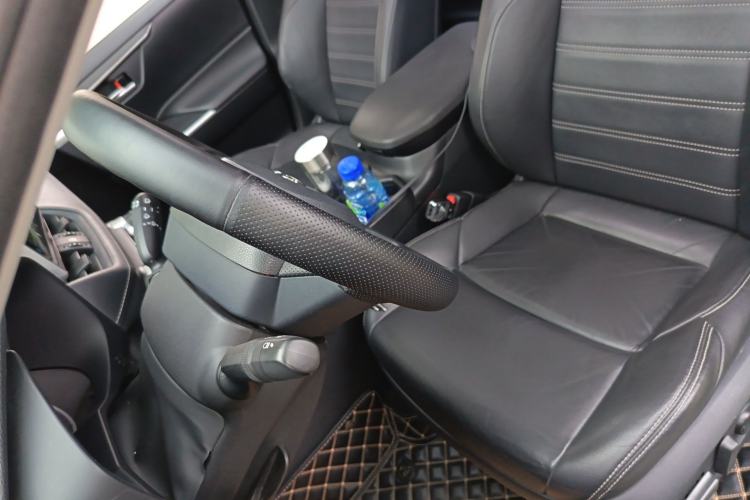 Used Toyota Wildlander 2020 2.0L CVT 4x4 Luxury Edition Left Front Seat