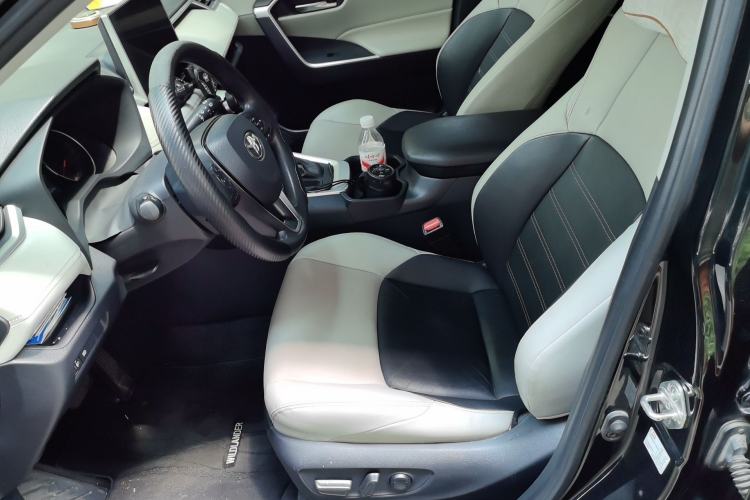 Used Toyota Wildlander 2020 2.0L CVT Two-Wheel Drive Luxury Edition Left Front Seat