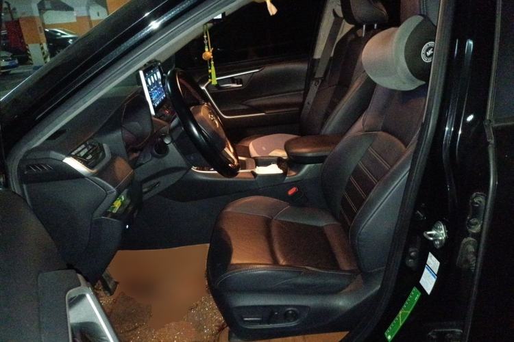 Used Toyota Wildlander 2020 2.0L CVT 4x4 Luxury Edition Left Front Seat
