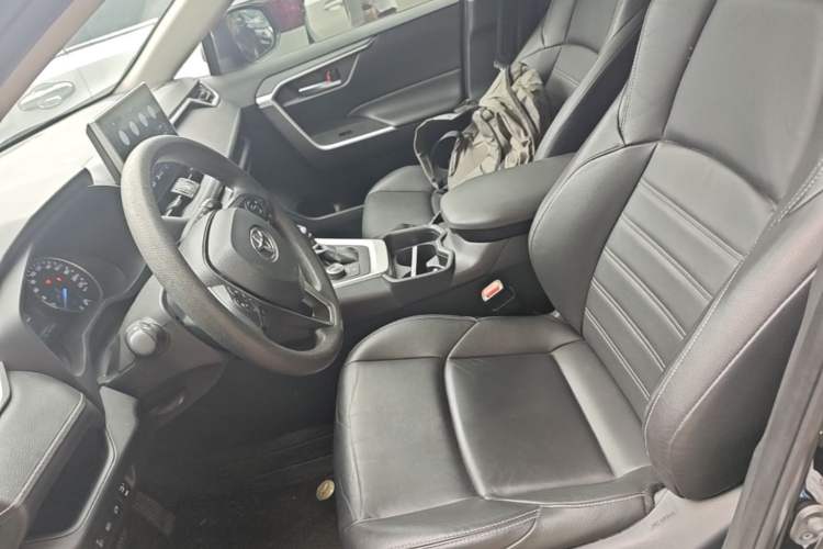 Used Toyota Wildlander 2020 Dual-Motor 2.5L E-CVT Four-Wheel Drive Luxury Edition Left Front Seat