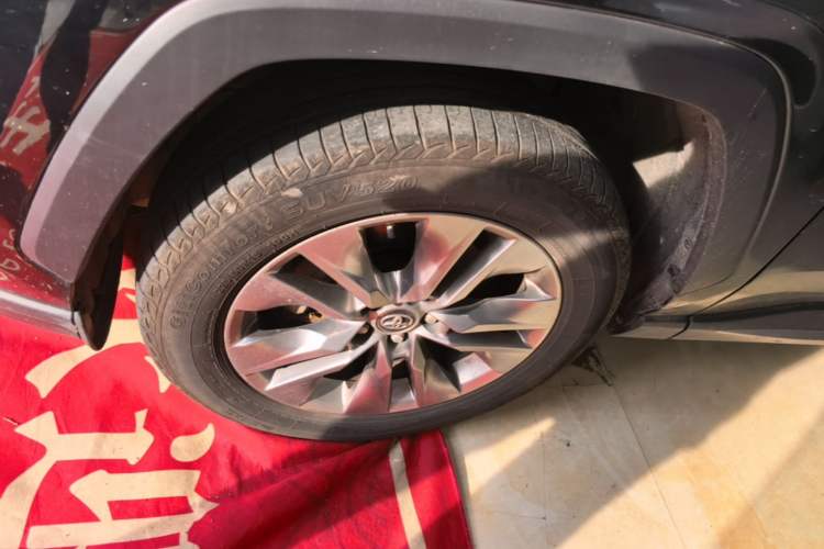 Used Toyota Wildlander 2020 Dual-Engine 2.5L E-CVT Two-Wheel Drive Prestige Edition Left Front Wheel Hub