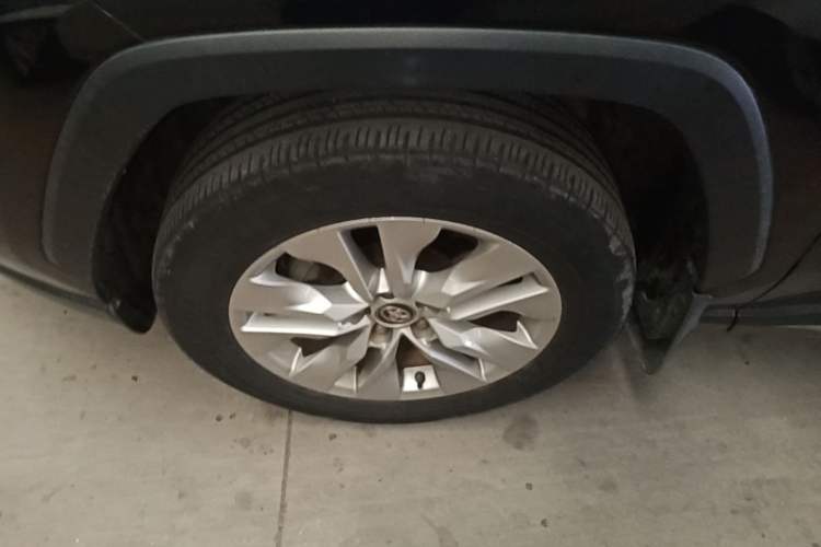 Used Toyota Wildlander 2020 2.0L CVT Two-Wheel Drive Leading Edition Left Front Wheel Hub