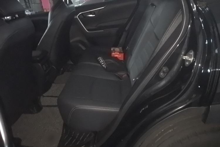 Used Toyota Wildlander 2020 2.0L CVT 4x4 Luxury Edition Left Rear Seat