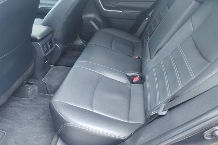 Used Toyota Wildlander 2020 2.0L CVT 4x4 Luxury Edition Left Rear Seat