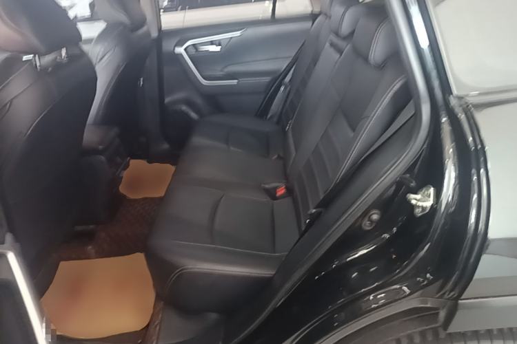 Used Toyota Wildlander 2020 2.0L CVT 4x4 Luxury Edition Left Rear Seat